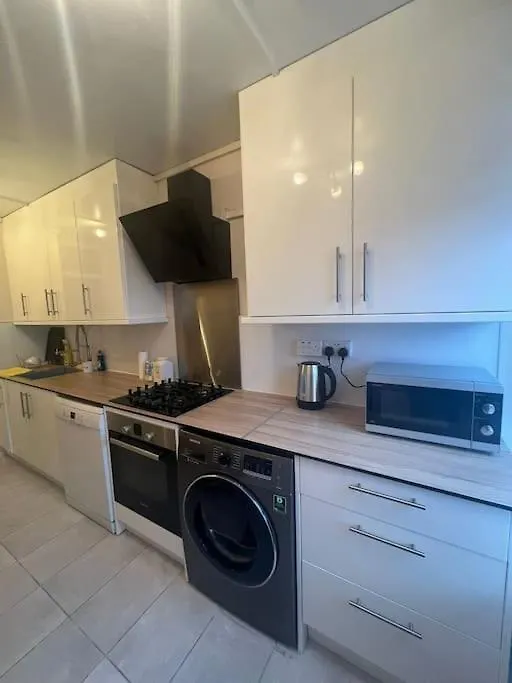 Flat, Apartment In Haggerston N1, Central London