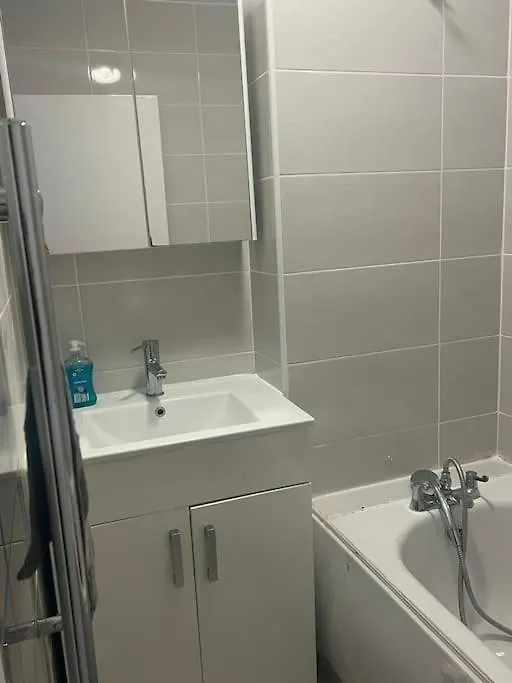 Flat, Apartment In Haggerston N1, Central London